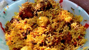 Плов из бараньих рёбрышек с кумином и мятой